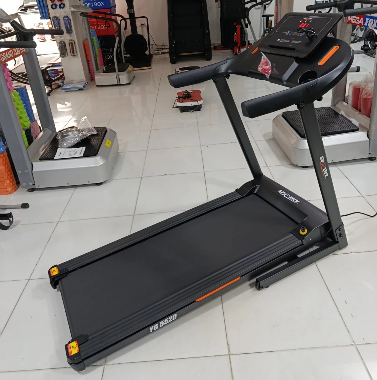 مشايه 140ك اسبرنت بدون كماليات DC